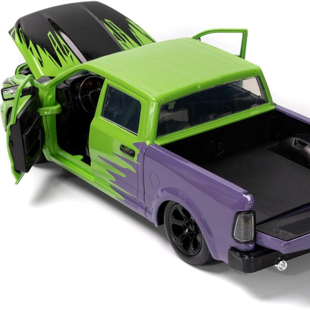 Jada Marvel Hollywood Rides 1:24 Dodge Ram 1500 with 2.75” Incredible Hulk
